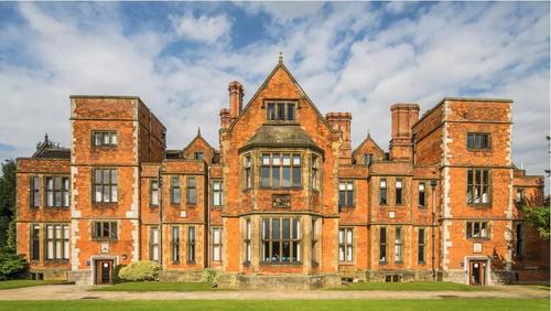 2021年排名最高的"可补录"英国大学!都在这里了!