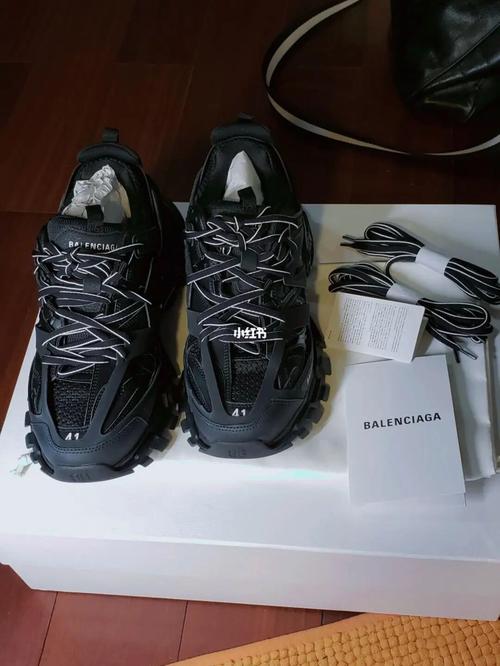 巴黎世家track 1.0 尼龙 做旧 老爹鞋 黑色99