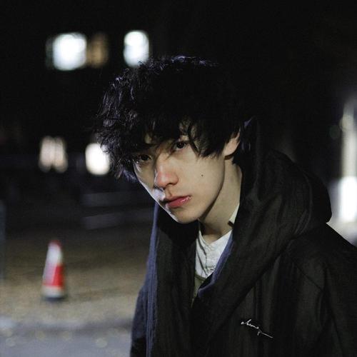 超酷个性qq男生真人帅气头像