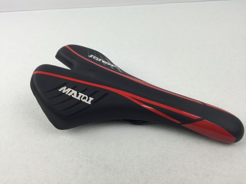 减震自行车鞍座山地车软坐垫舒适型车座镂空坐垫单车薄座位0