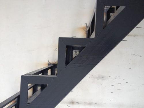 番禺钢结构阁楼搭建,钢结构楼梯踏步厚度,20年设计施工经验