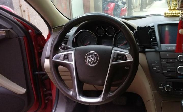 别克-君威 2011款 2.4l sidi舒适版