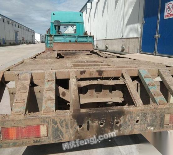 出售钩机板车 2.6万元