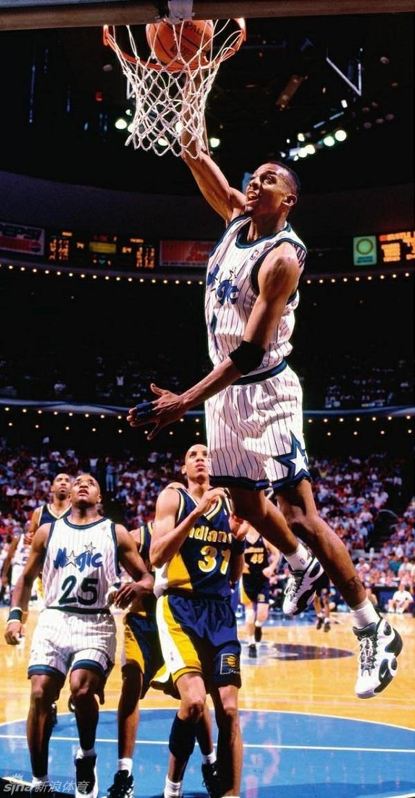 便士哈达威职业生涯回顾(14张)图集.