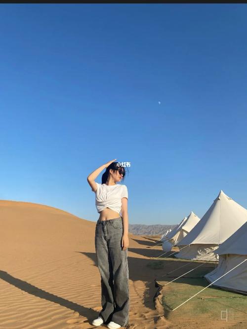 宁夏银川中卫沙坡头之旅_沙漠_高铁_帐篷_露营_星星故乡露营地_贺兰山