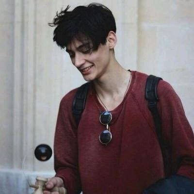 男生微信头像欧美霸气范2019最新 不必为难自己不开心