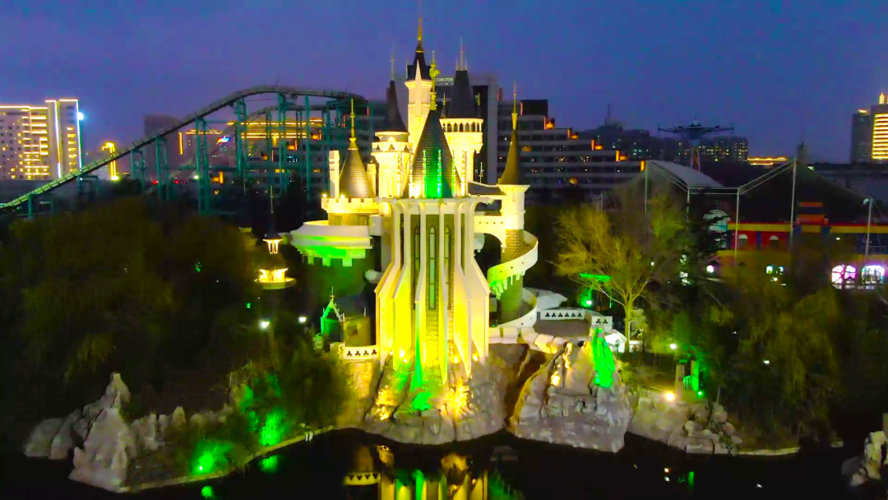 潍坊富华游乐园夜场免门票了!大人小孩都不花钱