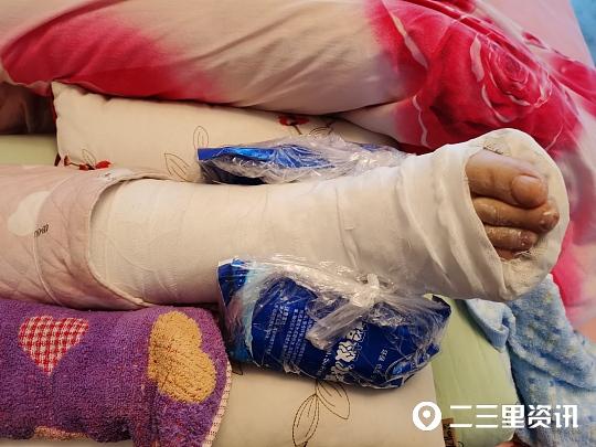 这个责任算谁的?汉中母女两人路过酒店门前先后摔倒老人骨折