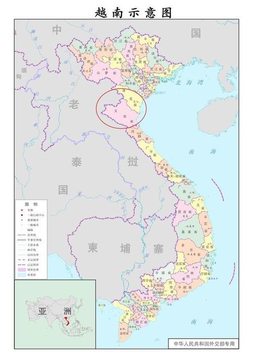 下面地图表示了越南乂安省,清化省两省的位置,这是两个面积广大的