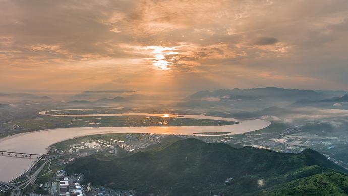 摘要:走读飞云江