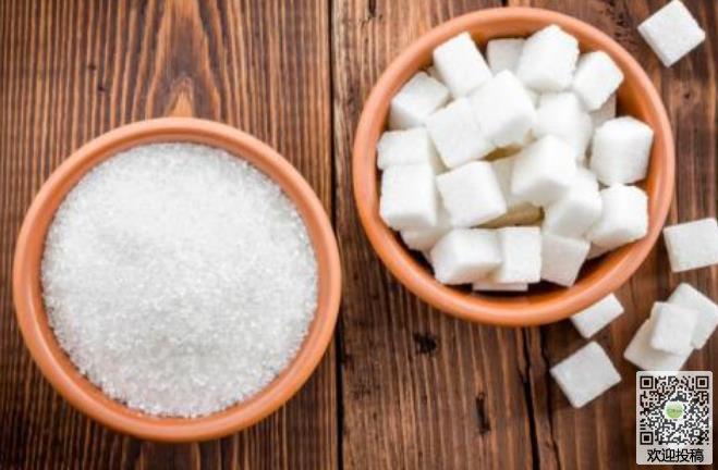 初中关于童年回忆的作文-盐和糖,咸咖啡,童年