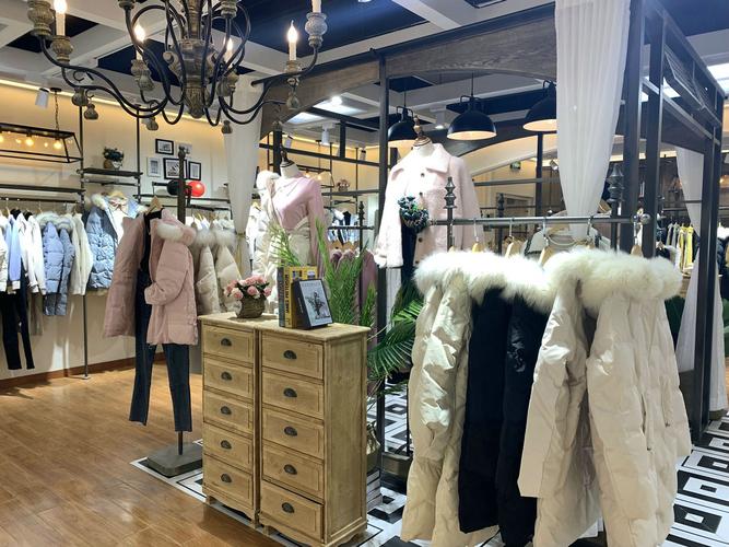 年终岁末,恭祝城市衣柜女装四川攀枝花万达店盛大开业!