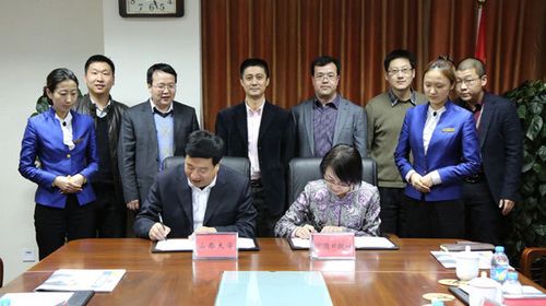 山西大学校长贾锁堂做客中国日报社