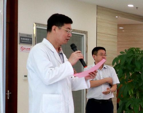 起动仪式由济南拜博口腔医院李铁军院长主持.