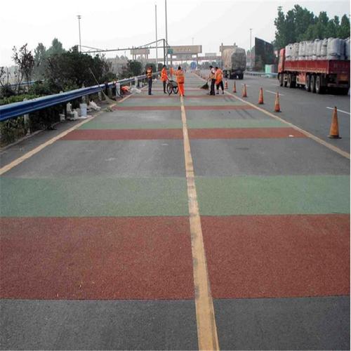 河北保定彩色防滑路面胶水厂家价格,万昌特材彩色陶瓷颗粒防滑路面