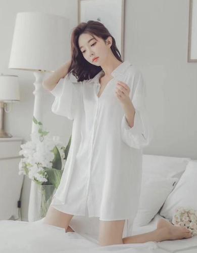 为啥女生睡觉都爱穿睡衣?尤其是穿白衬衫,看完终于明白了