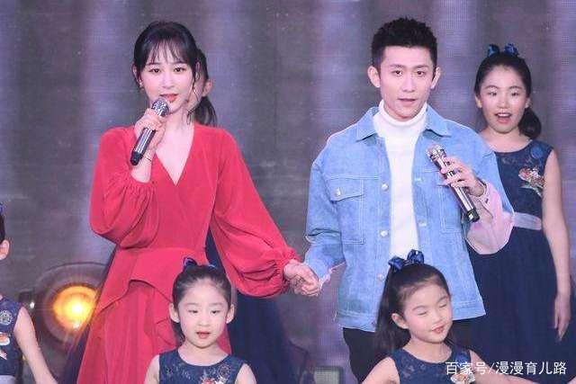 杨紫张一山同台,杨幂深夜赴美容院,爱情公寓5道歉