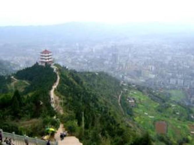 达州凤凰山旅游景点图片