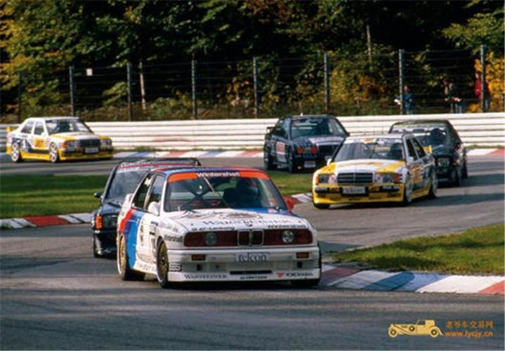 第二代宝马3系-e30