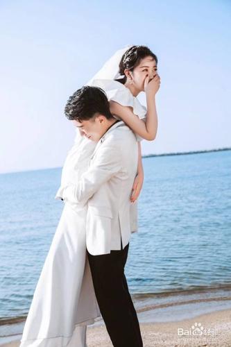 平胸怎么拍婚纱照啊
