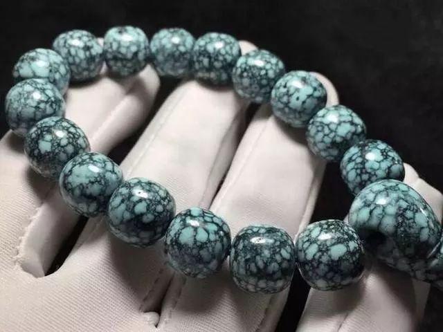 盘玩铁线绿松 还有更多乐趣等你发掘!