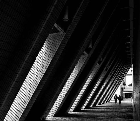 摄影构图技巧三之三角形构图