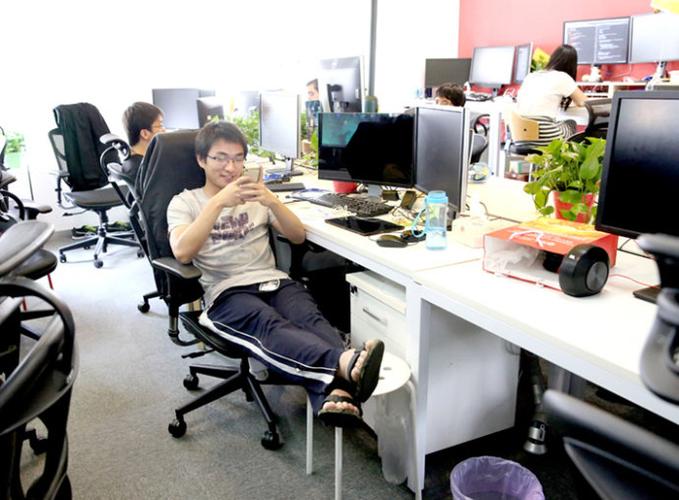 ﻿是否能感受到与大公司或是国企不一样的工作状态