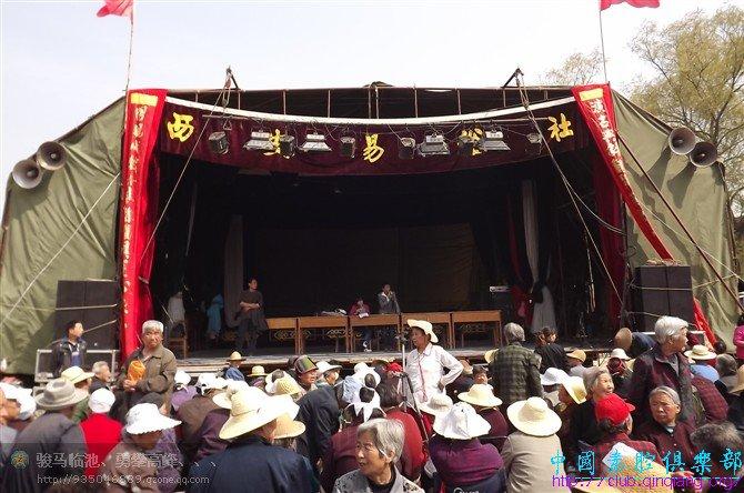 西安易俗社在灞桥区田王村演出折子戏精彩剧照