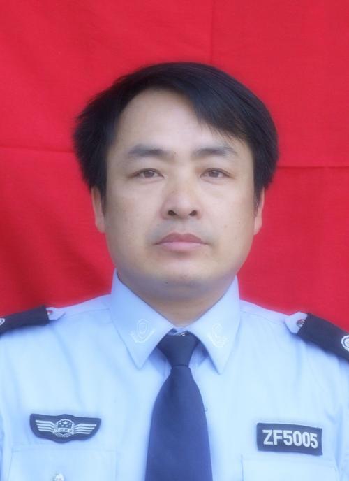 龙海雁