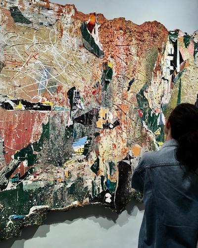 古巴裔美国艺术家jose parla创造丰富的纹理拼贴画