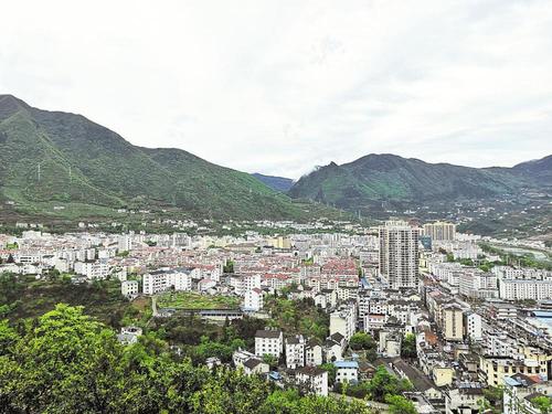 兴山县城鸟瞰图.