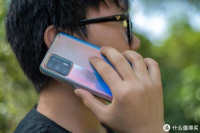 realme真我gtneo体验颜值高性能强的性价比手机