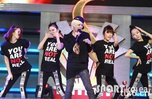 yg 女伴舞团crazy 简介