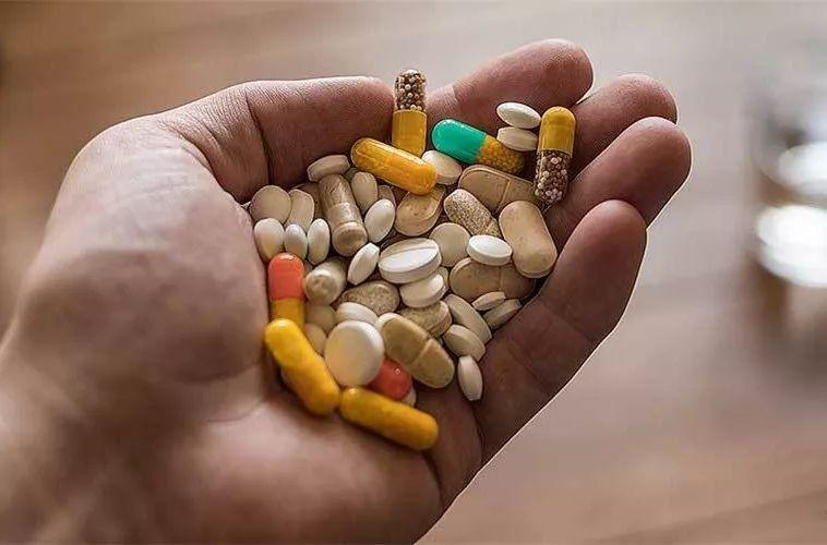 ④降压药 酒=低血压休克