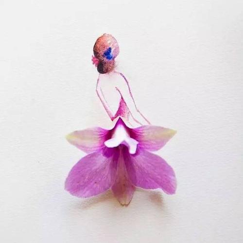 花朵# #花瓣# #女孩# #姑娘# #手绘# #头像