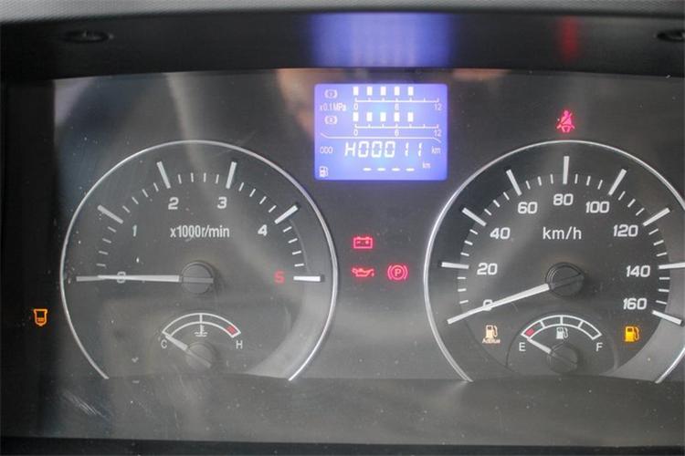 跃进 快运c500-33 蓝巨人 180马力 国五4.