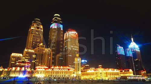天津津湾广场夜景