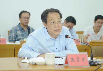 张震宇:河南省政协副主席,河南欧美同学会会长.