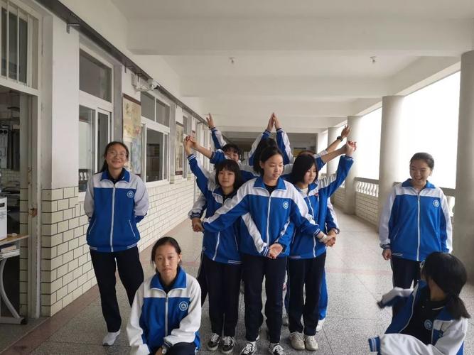 与最美好的自己相遇:新乡市二中举办青少年卓越领袖特