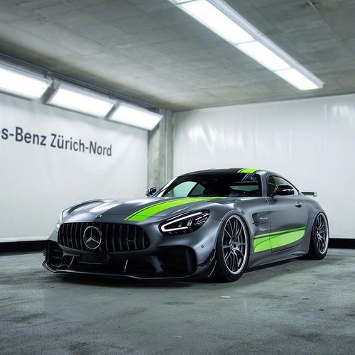 汽车美图抢先看:一枚很有态度的奔驰gt r