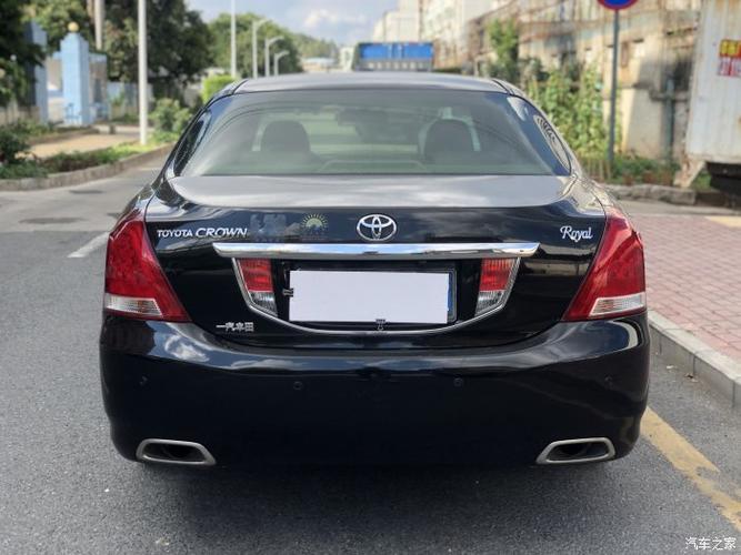 坐标深圳出台10年13代丰田皇冠25详细看帖子