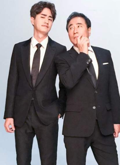 入行11年还拼爹?《三十而已》杨立新杨玏父子同台,被指买一赠一