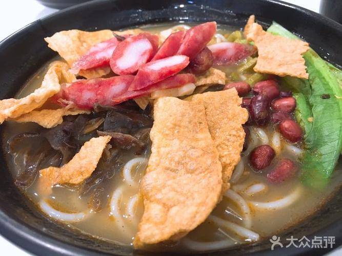 腊肠螺蛳粉