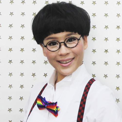 9548 粉丝 138 歌曲 56 专辑 56 评论 歌手名:童鸣 歌手简介:童鸣