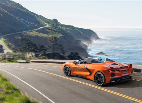 美国国宝级跑车科尔维特c8敞篷版将中国亮相3s破百