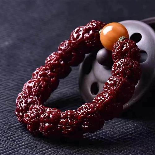 玉化包浆5瓣扇面大金刚手链 已经玉化包浆的大金刚菩提手串是非常珍贵