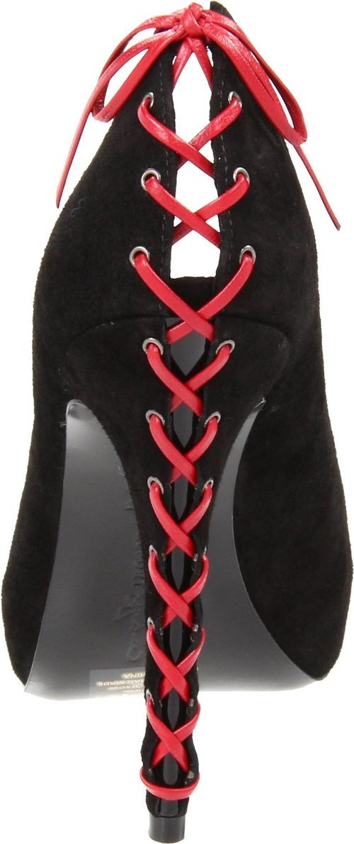 corset heel by report signature
