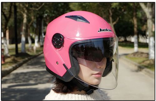 "头盔"用英语怎么说?是head kuī?