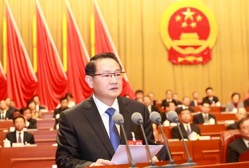 易炼红在江西省第十三届人民代表大会 第二次会议上讲话