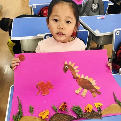 养德二班:树叶贴画～恐龙诞生